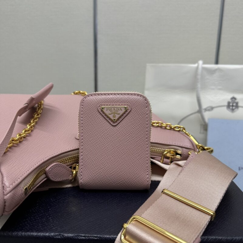prada-re-edition-2005-pink-gallery-5