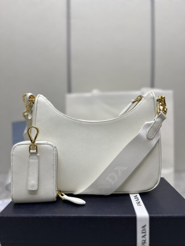 prada-re-edition-white-2005-gallery-7
