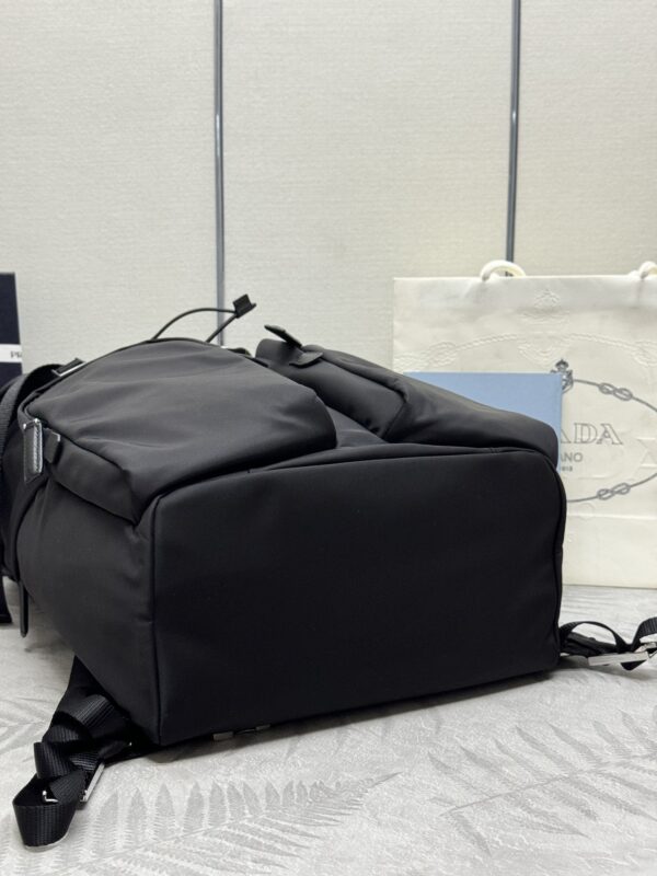 prada-re-neylon-backpack-gallery-7