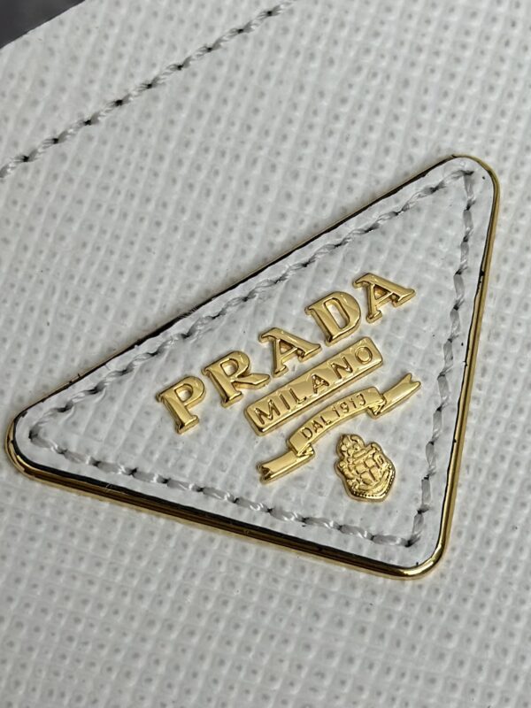 prada-saffiano-black-bucket-white-gallery-4