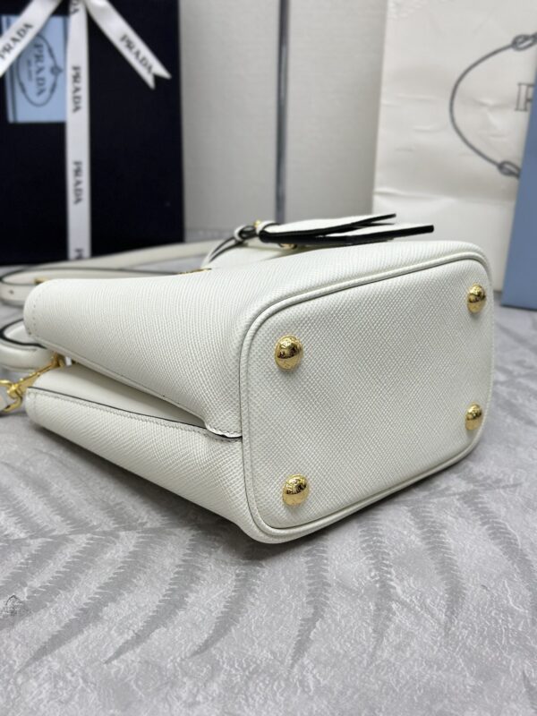 prada-saffiano-black-bucket-white-gallery-7
