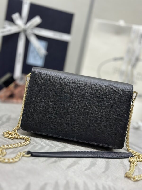 prada-saffiano-black-small-envelope-gallery-7