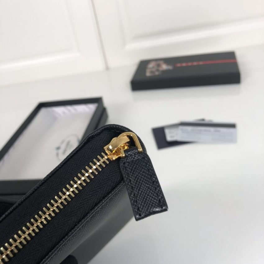 prada-saffiano-long-wallet-black-gallery-7