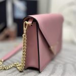 prada-saffiano-pink-small-envelope-gallery-3