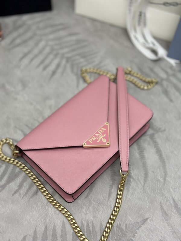 prada-saffiano-pink-small-envelope-gallery-5