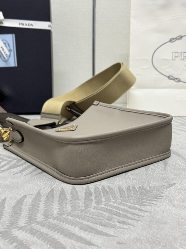 prada-saffiano-small-tote-beige-gallery-6