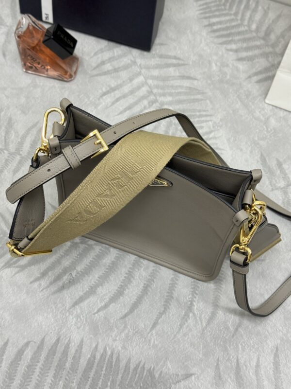prada-saffiano-small-tote-beige-gallery-8