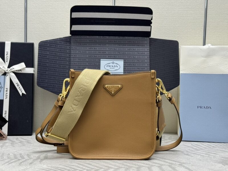 prada-saffiano-small-tote-black-brown-gallery-5