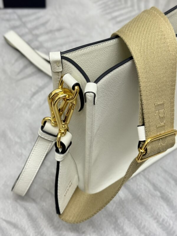 prada-saffiano-small-tote-white-gallery-4