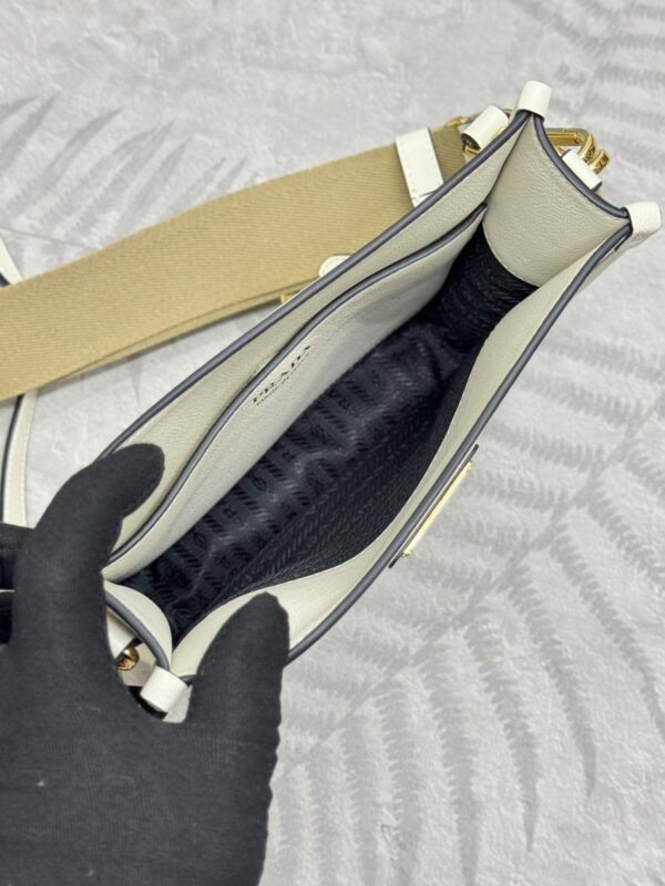 prada-saffiano-small-tote-white-gallery-7