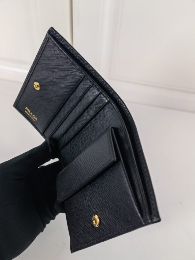 prada-saffiano-two-fold-wallet-gallery-4