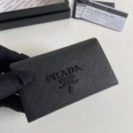 prada-saffiano-wallet-full-color-gallery-4