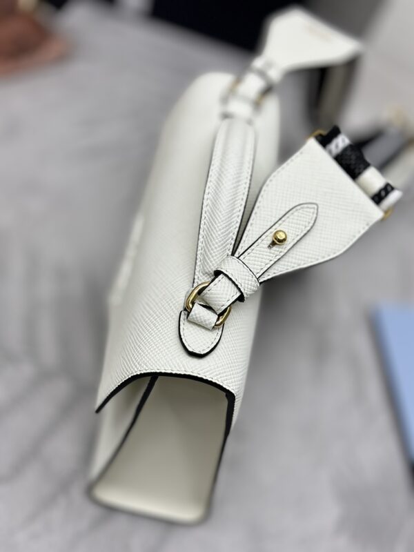 prada-saffiano-white-envelope-gallery-6