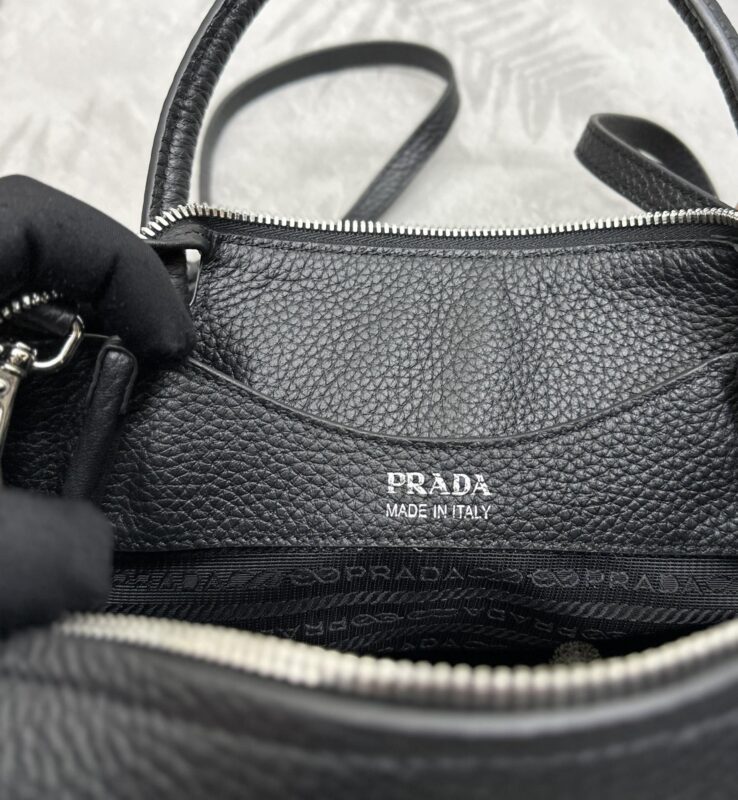 prada-small-leather-handbag-gallery-4