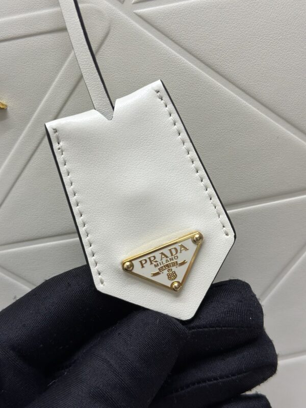 prada-symbole-white-gallery-4