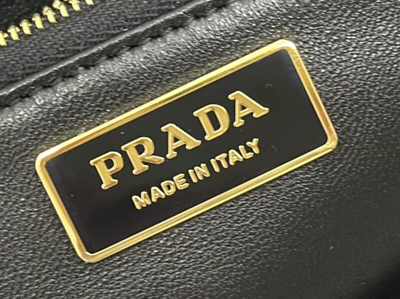 prada-system-nappa-gallery-7