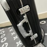 rimowa-hybrid-suitcase-gallery-5