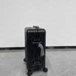 rimowa-original-suitcase-black-gallery-5