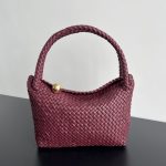 Bottega Veneta Tosca Burgundy Detail 3