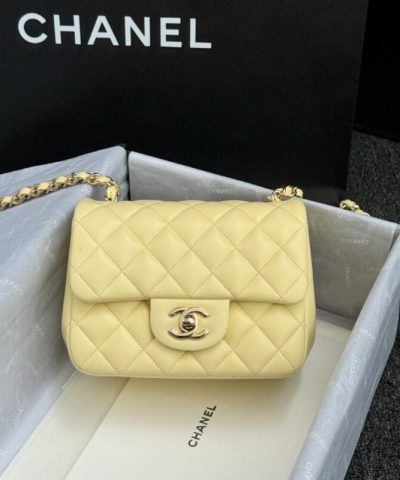 CHANEL Classic Flap 17cm Yellow
