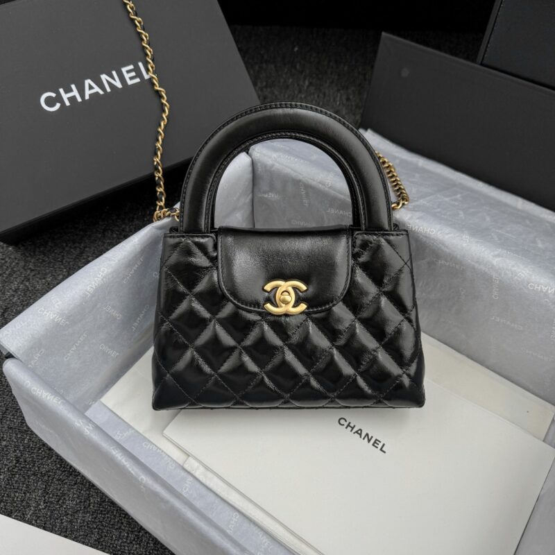 CHANEL 23k Kelly Black - fake chanel kelly black front view