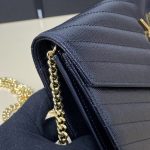 ysl-envelope-clutch-gallery-3