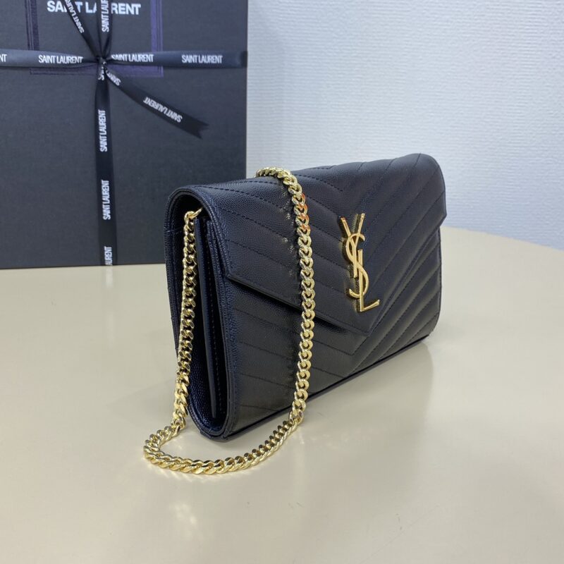 ysl-envelope-clutch-gallery-5