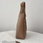 ysl-le-5-a-7-small-gallery-1