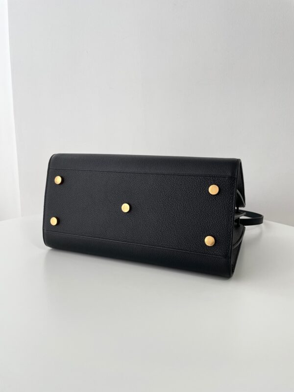 ysl-sac-de-jour-black-gallery-7