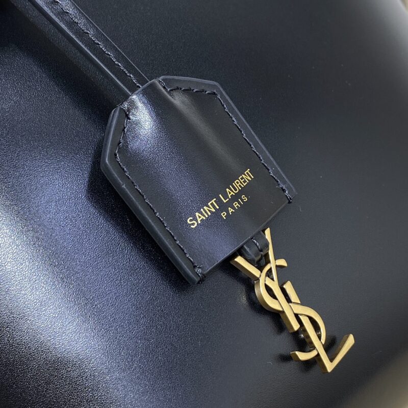 ysl-tote-small-black-gallery-2