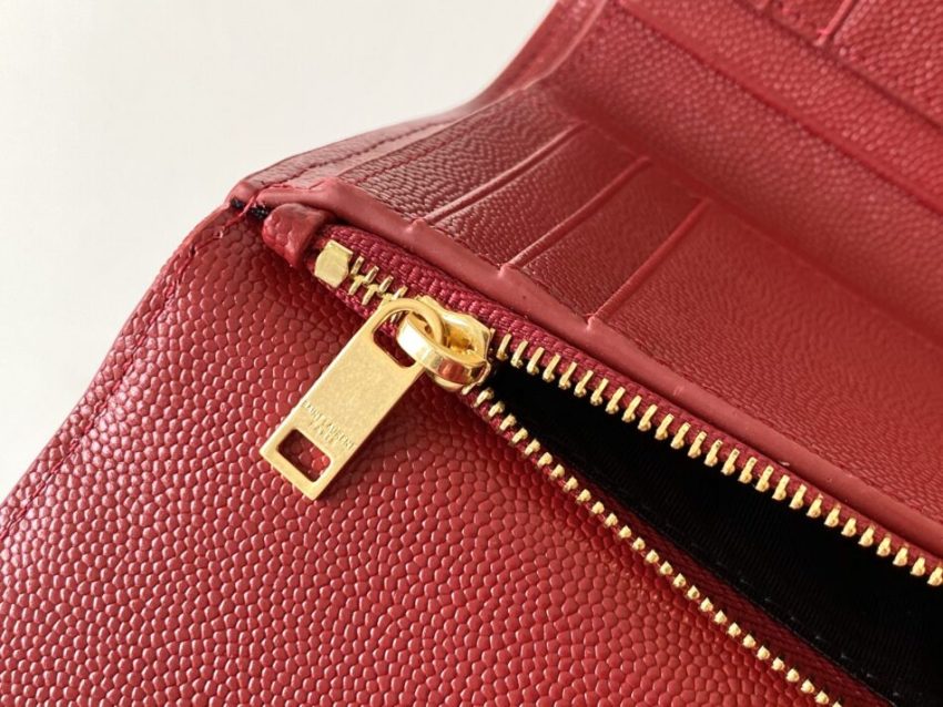 yves-saint-laurent-tri-fold-wallet-gallery-9