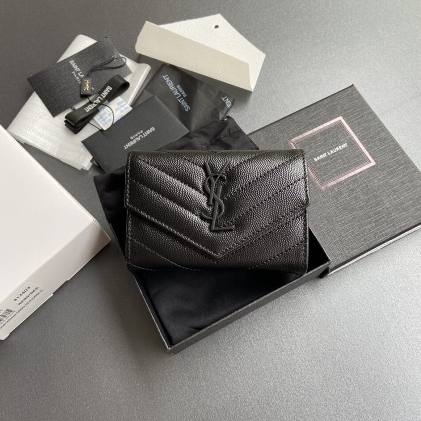 yves-saint-laurent-two-fold-wallet-gallery-3