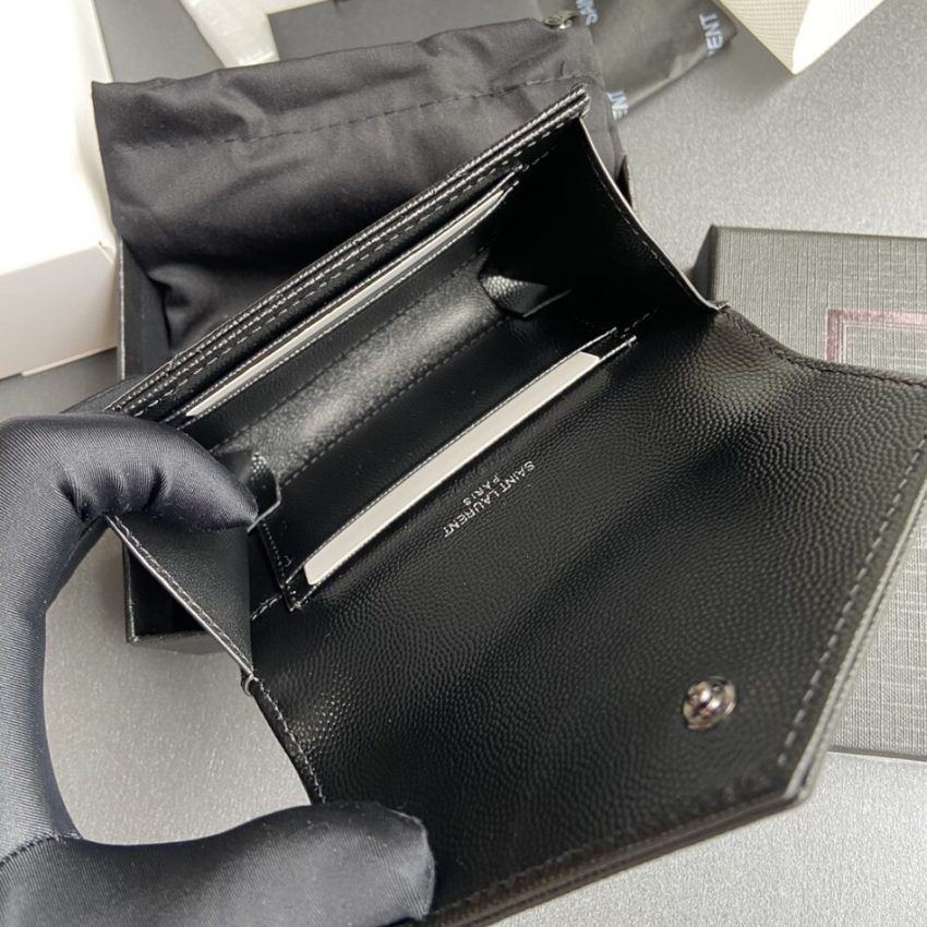yves-saint-laurent-two-fold-wallet-gallery-8