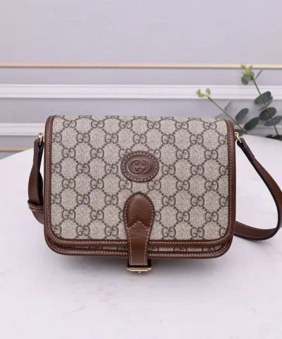 Αντίγραφο μίνι τσάντας χιαστί Gucci με αλληλοσυνδεόμενο G