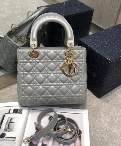 Αντίγραφο Lady Dior Large Silver