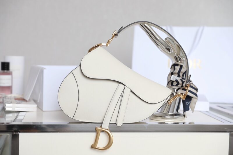 Replik Dior Sattel weiße Wolle