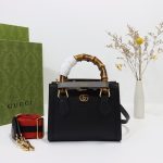 Réplica da bolsa pequena Gucci Diana preta