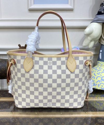 Louis Vuitton Neverfull MM -laukku, valkoinen ruudukko