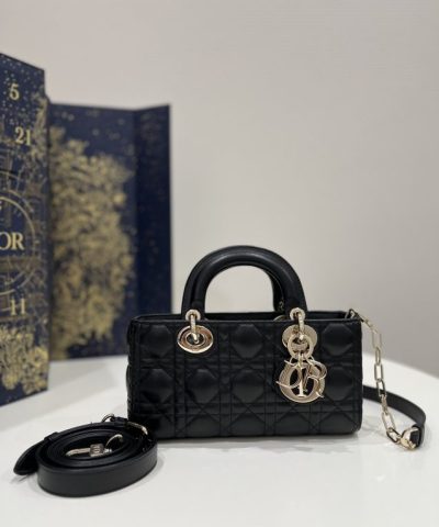 Réplica da bolsa Dior Lady D – Joy preta
