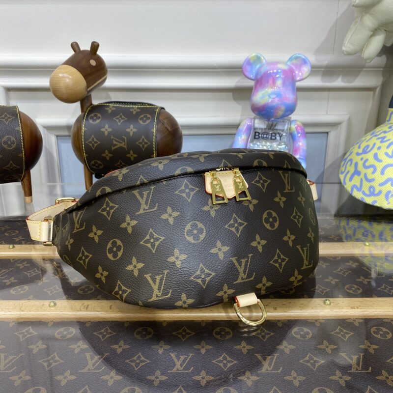 Replica Louis Vuitton Marsupio in tela marrone