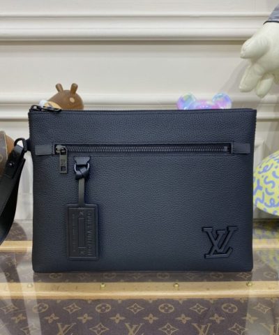 Louis Vuitton Takeoff Pouch Black