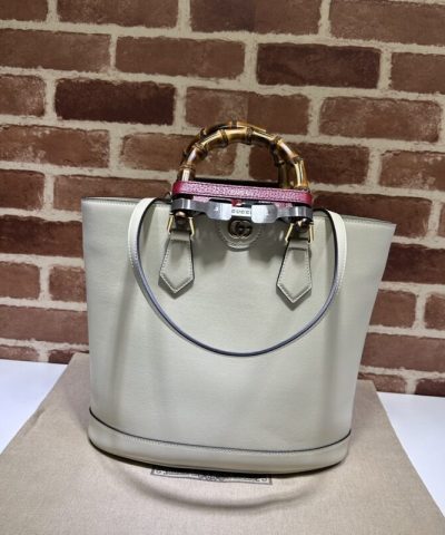 Réplique du sac fourre-tout Gucci Diana Medium blanc