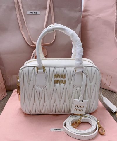 Replik Miu Miu Arcadie Medium Weiß