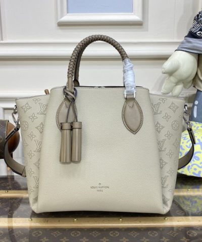 Replika Louis Vuitton Humea Beige