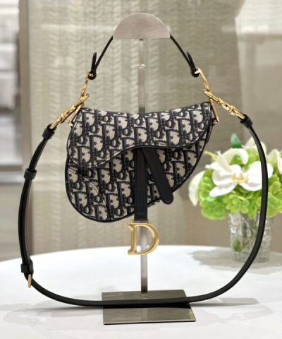 Réplica da Bolsa Dior Saddle Pequena em Lona CD