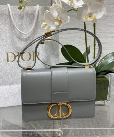 Réplique Dior 30 Montaigne Gris
