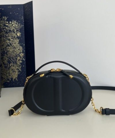 Replik Dior Signature Top Handle Schwarz