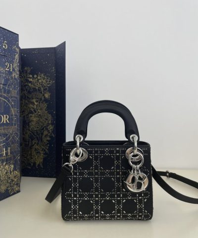 Réplica Lady Dior Mini Satin Black