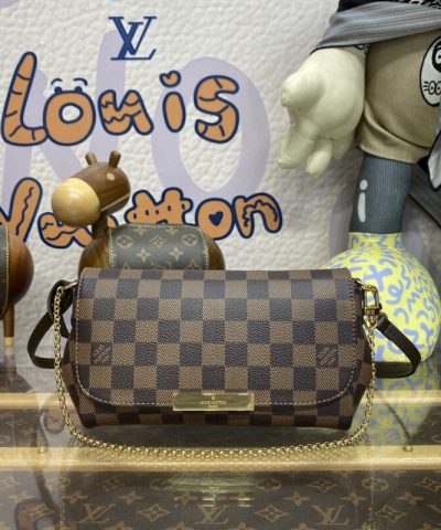 Replica Louis Vuitton Favorite Brown Grid