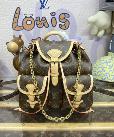 Replica Louis Vuitton Excursion